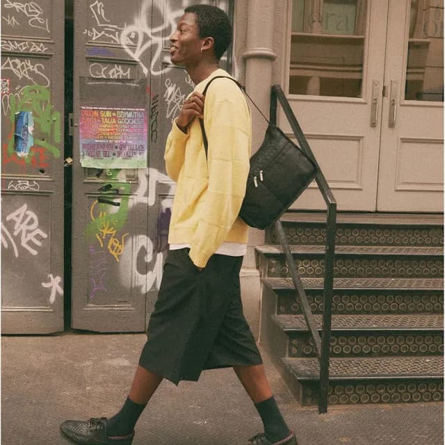 【Lesportsac】經典斜背包 側背包 禮物 送禮 推薦 女包 男包 禮物(永恆黑)