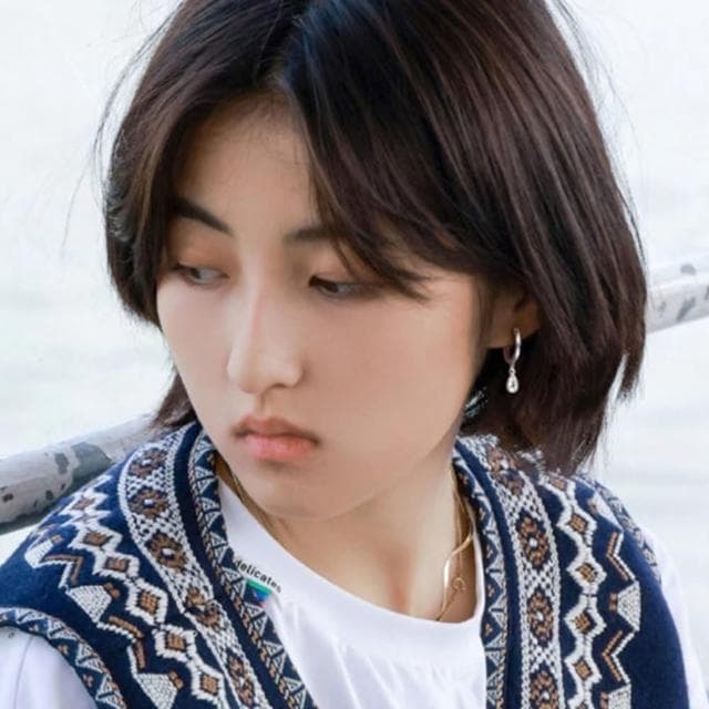 【LEEHER】水滴耳環/小眾設計/耳扣/耳環女/999純銀/圓圈耳環/鋯石/耳墜/耳飾/造型耳環/歐美耳環/日系穿搭