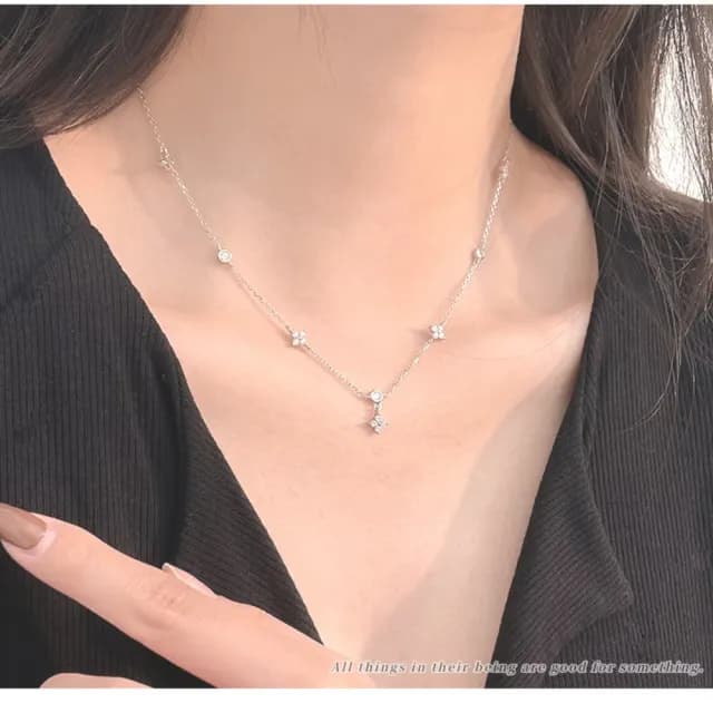 【百搭小姐】s925鑲鑽四葉草小花項鏈(蛇骨項鍊 鎖骨鍊 毛衣鏈 頸鍊 短鍊 項鍊 配件 女 生日禮物 情人節)
