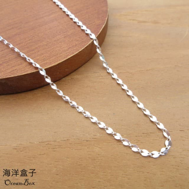 【海洋盒子】45cm。輕巧扭片設計S999足銀純銀項鍊(女用項鍊)