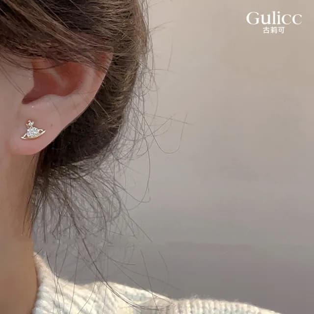 【Golicc】耳環 輕奢滿鑽 迷你土星(飾品 耳飾 耳釘 耳扣 耳環 禮物 母親節 小資節稅節)
