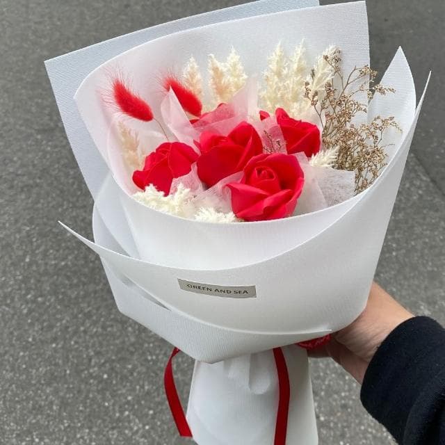 【GXS】香皂玫瑰花束 畢業禮物 生日禮物 情人節花束(香皂花束 永不凋謝 簡約時尚 生日花束)