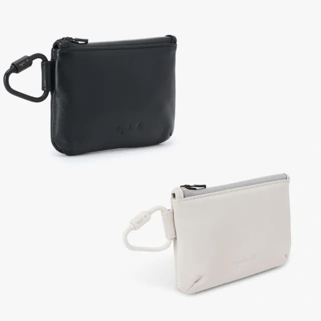 【agnes b.】Voyage logo 登山鉤皮革拉鍊零錢包(多款)