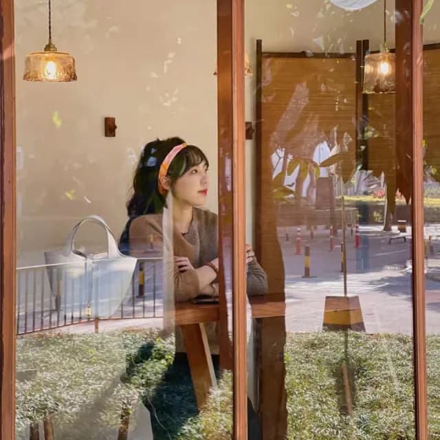 【MoonDy】情人節禮物 七夕 女生包包 小包包 時尚包包 菜籃包 水桶包 手提包 水桶包韓國 名牌包 皮革包包