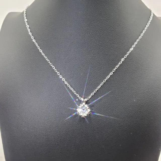 【珀緹雅】冰雪之戀1克拉雪花純銀項鍊(1克拉925純銀 冰雪之戀 雪花項鍊 莫桑鑽 水鑽 仿真鑽)