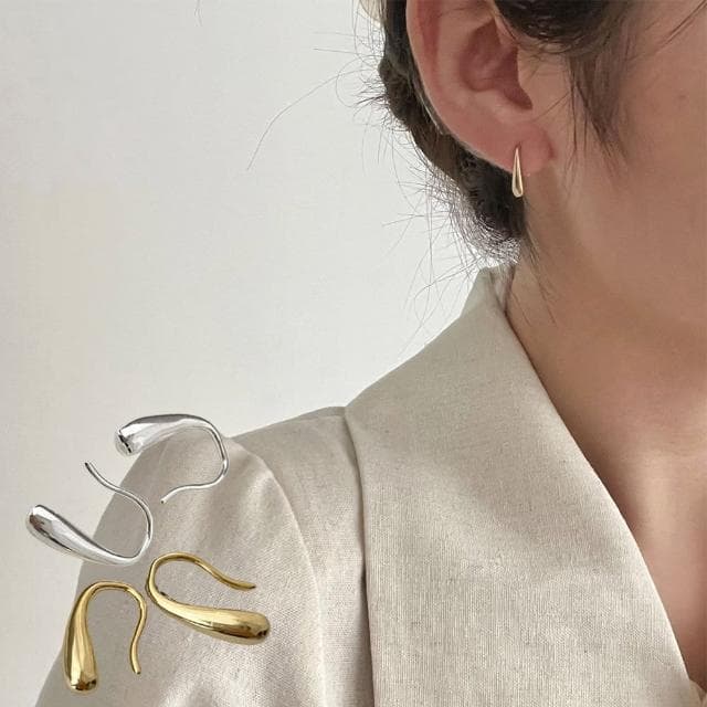 【MoonDy】耳環 925 純銀耳環 耳飾 正韓耳環 金色耳環 韓國飾品 耳勾 個性耳環 水滴耳環 女生禮物