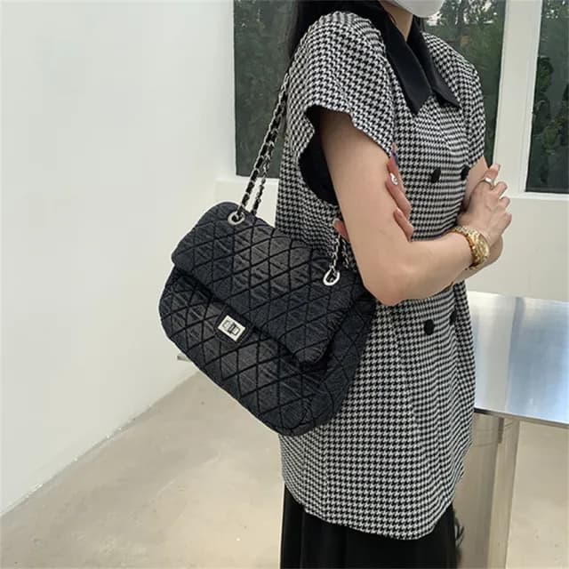 【MoonDy】情人節禮物 包包女 小香風包包 鏈條包包 大包包 菱格包包 洗水牛仔布包包 流浪包包 肩背包 斜背