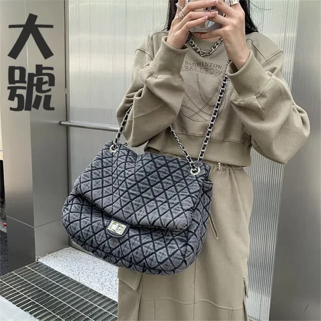 【MoonDy】情人節禮物 包包女 小香風包包 鏈條包包 大包包 菱格包包 洗水牛仔布包包 流浪包包 肩背包 斜背