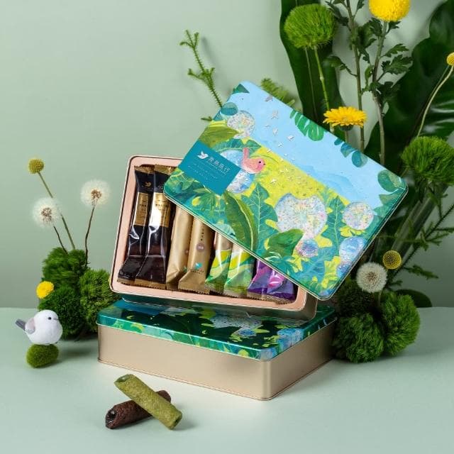 【青鳥旅行】蒲光漫舞-16入真巧蛋捲禮盒｜黑巧蛋捲、茶香真巧、咖啡歐蕾(送禮推薦 端午禮盒)