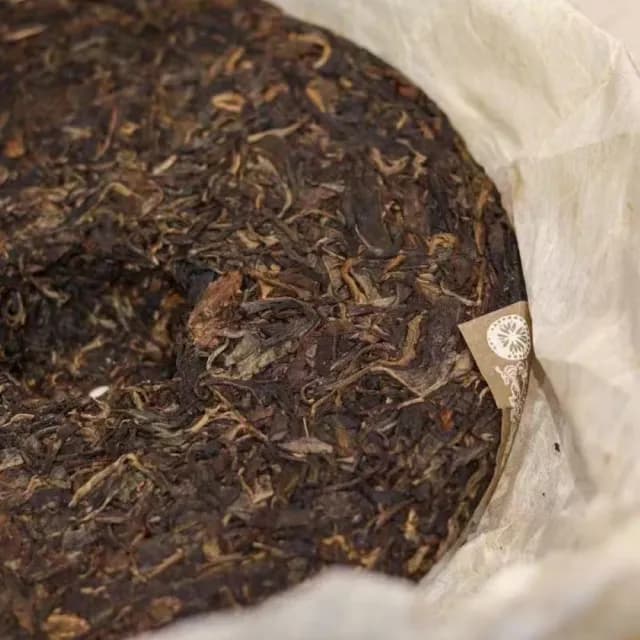 【盛嘉源】龍園號 易武老樹茶餅 2007年(普洱茶 生茶 400g)