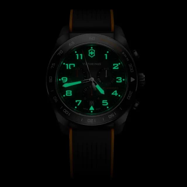 【VICTORINOX 瑞士維氏】Swiss Army 啞光 浮雕數字 計時碼錶 男錶 送禮 禮物推薦(VISA-242050)