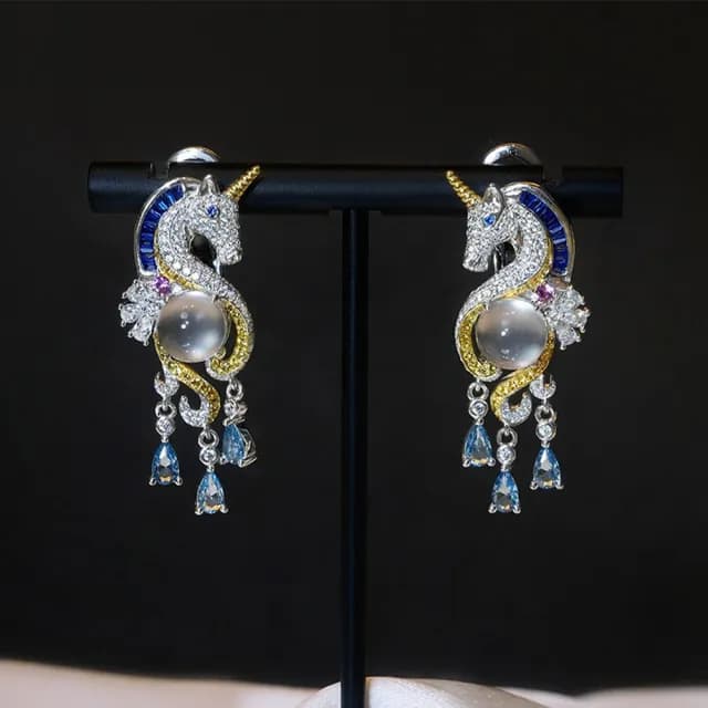 【KT DADA】垂墜耳環 銀針 飾品 女生耳環 耳飾 純銀耳環 925銀針 獨角獸 防過敏耳環 水滴耳環