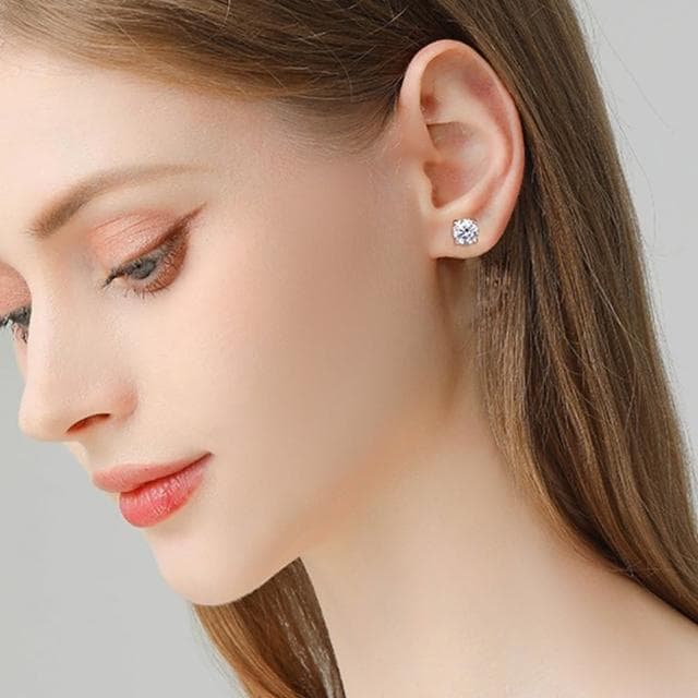 【LEESA】S925銀\耳飾\耳針\小香風耳環\氣質耳環\情人節禮物\飾品\耳環\女生耳環\莫桑石\純銀耳環\鋯石