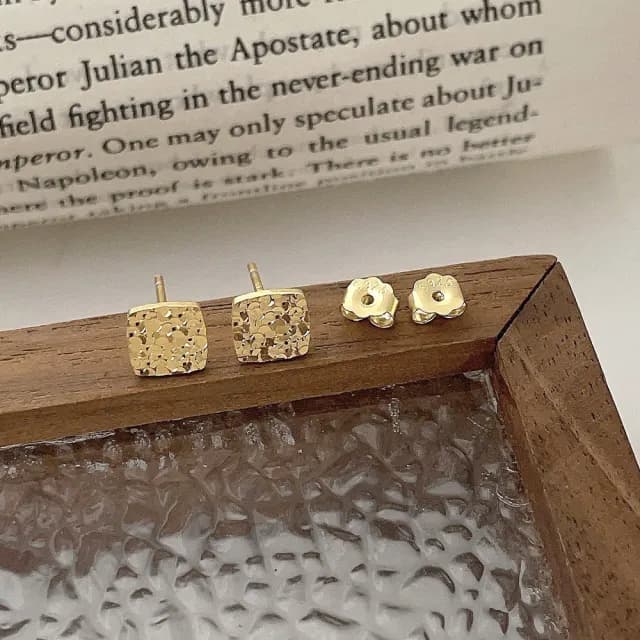 【MoonDy】情人節禮物 七夕 飾品 耳環 女生耳環 純銀耳環 方塊耳環 穿搭配件 個性耳環 歐美耳環 耳釘 高級