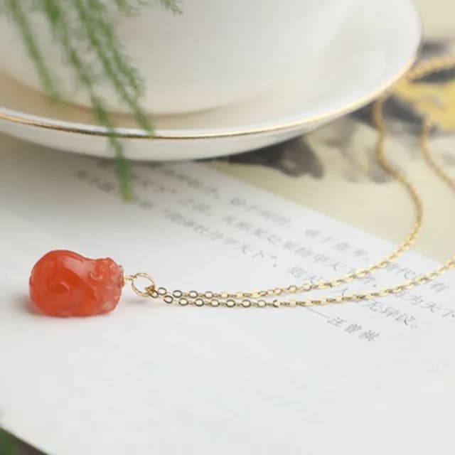 【MoonDy】飾品 項鍊 女生項鍊 紅瑪瑙項鍊 18K金 貔貅項鍊 招財項鍊 保平安 吊墜 男女通用 天然