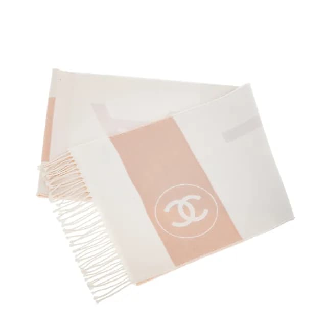 【CHANEL 香奈兒】新款撞色大雙C LOGO流蘇羊毛披肩/圍巾(米白/粉紅/淺灰)