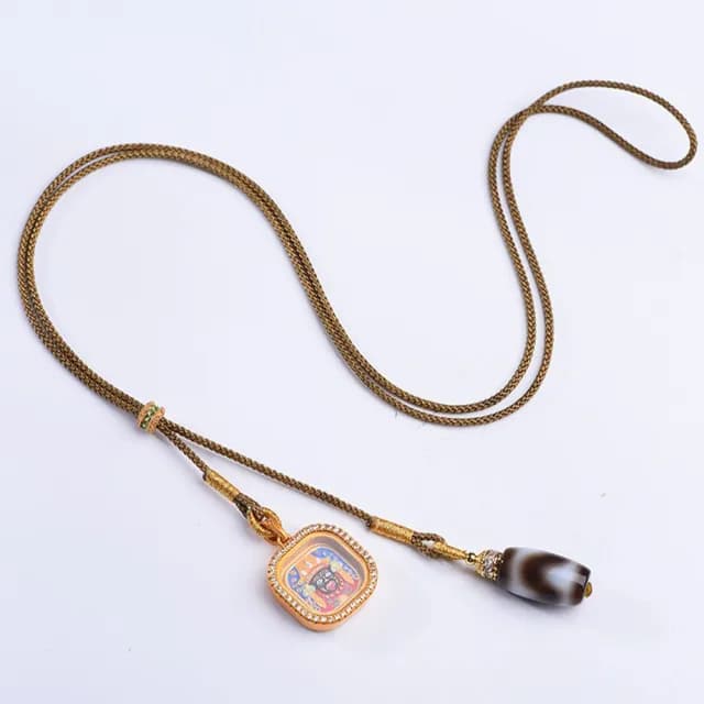 【KT DADA】藏式吊墜 飾品 手繪吊墜 扎基拉姆 唐卡飾品 避邪吊墜 女生項鍊 女財神 招財納福 利