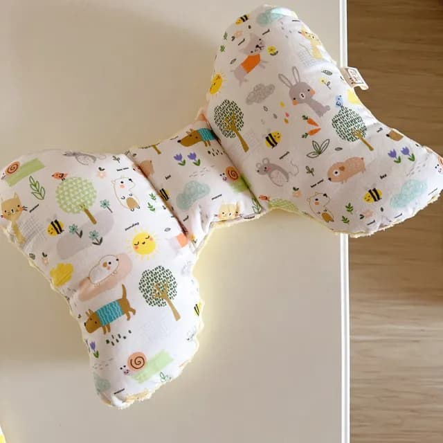 【Lianne baby】綠野莊園豪華彌月禮盒天使枕圍兜樂豆兔滿月禮(滿月禮 收涎禮物 週歲禮 彌月禮盒)