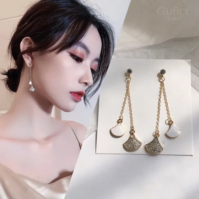 【Golicc】耳墬 銀杏葉子 名媛氣質耳環(七夕 情人節 生日 飾品 耳釘 耳飾 耳墜 禮物)