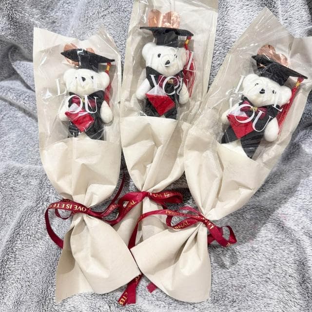 【塔克百貨】3入裝 畢業花束 蝴蝶結花束 畢業熊花束 畢業花 畢業熊 畢業禮物 畢業典禮 畢業季 玩偶花束