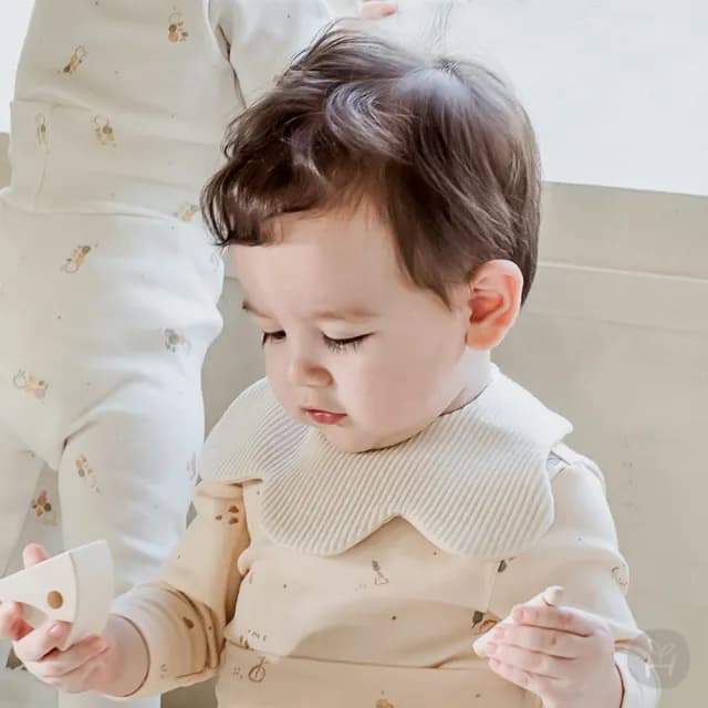 【Happy Prince】韓國製 Fleecy馬卡龍雙面嬰兒童花瓣圍兜(寶寶口水巾花朵花形)