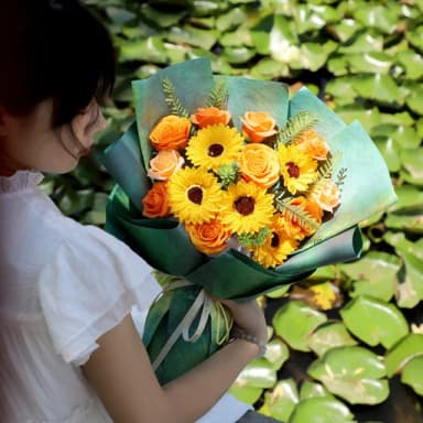 【大花束】向日葵玫瑰香皂花 玫瑰花束 向日葵 太陽花(畢業花束 情人節 生日禮物 送女孩  交換禮物 教師節)