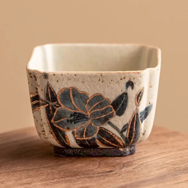 【精奢華】陶瓷青花手繪百合主人杯禮盒(功夫茶杯 茶具 水杯 沖茶 茶器 公道杯 茶藝 旅行 品茗杯 禮物)
