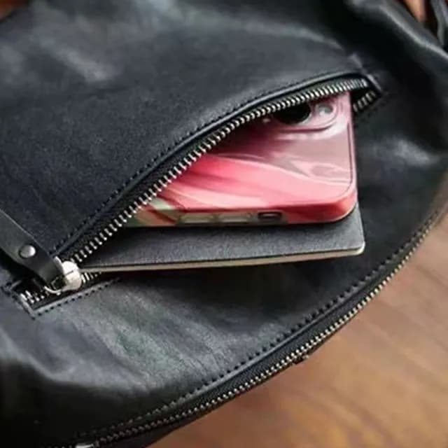 【KT DADA】大容量側背包 真皮包包 斜背包 精品包包 皮革包包 送禮 禮物 側背包 男生包包 黑色包包