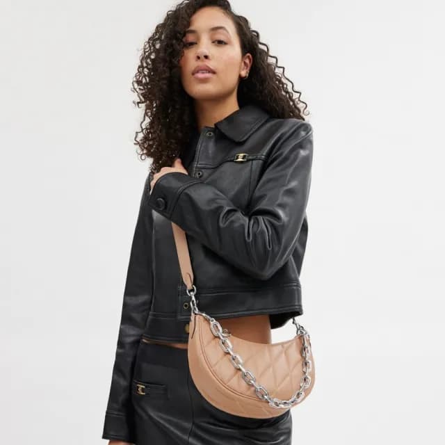 【COACH】蔻馳官方直營 MIRA 豐盈絎縫單肩手袋 單肩包 肩背包-淺黃色(CP148)