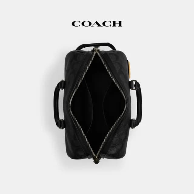 【COACH】蔻馳官方直營 VENTURER 27 經典 SIGNATURE 帆布與徽章旅行袋 旅行包 行李袋 斜背包-炭黑色(CY821)
