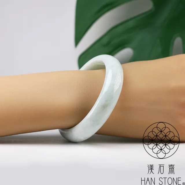 【漢石齋】情人節禮物 天然翡翠A貨 手鐲玉鐲 飄花種 福 利 品(手圍18.4/版寬15.1mm)