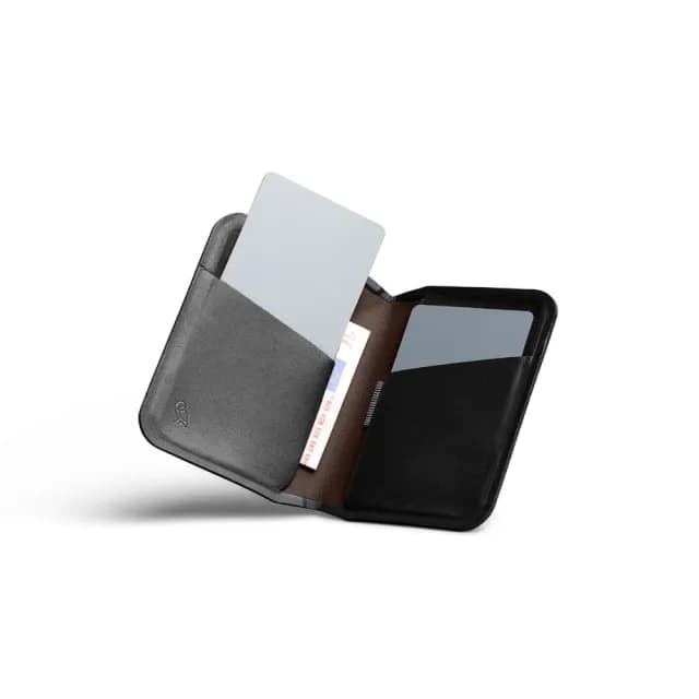 【Bellroy 官方直營】Apex Slim Sleeve 真皮模壓票卡錢包 - RFID防盜(極光黑)