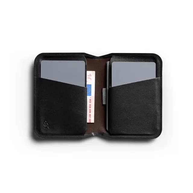 【Bellroy 官方直營】Apex Slim Sleeve 真皮模壓票卡錢包 - RFID防盜(極光黑)