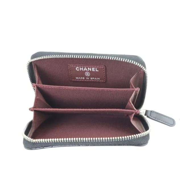 【CHANEL 香奈兒】AP0216 經典雙C銀LOGO菱格紋牛皮拉鍊零錢包(黑色)