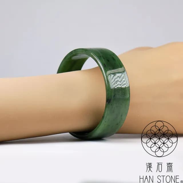 【漢石齋】情人節禮物 天然和田玉 扁鐲手鐲玉鐲 碧玉(手圍18.3/版寬20.5mm)