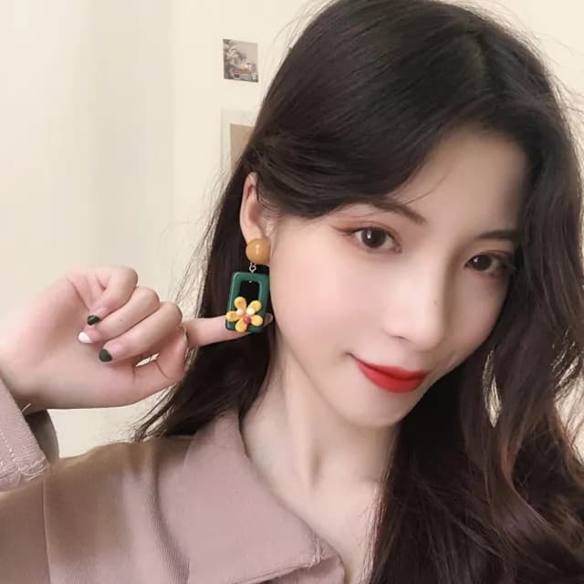 【MISA】韓國設計可愛撞色小花復古造型夾式耳環(無耳洞耳環 耳夾 夾式耳環)
