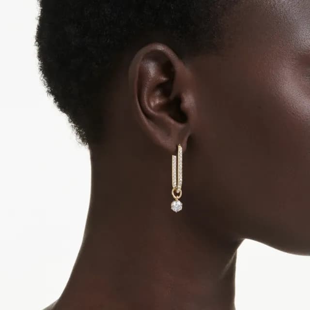 【SWAROVSKI 施華洛世奇】Constella 水滴形耳環 圓形切割 白色 鍍金色