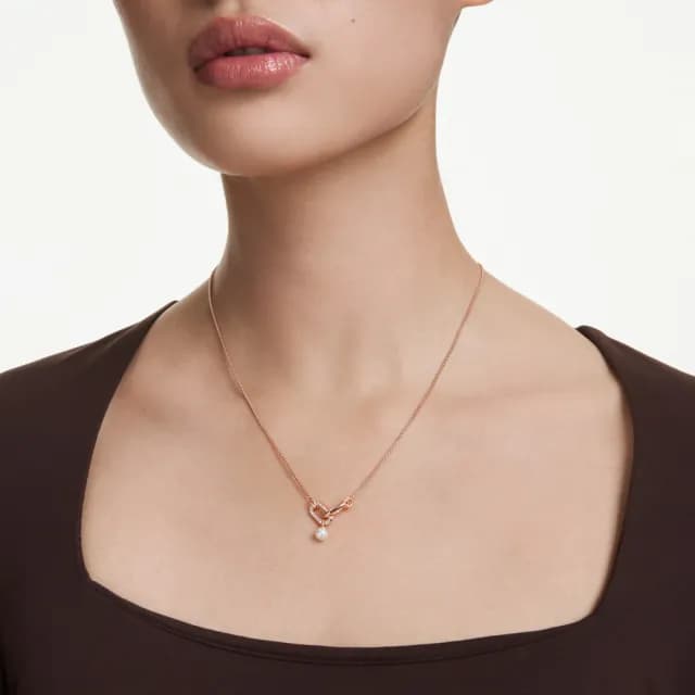 【SWAROVSKI 施華洛世奇】Constella 鏈墜 水晶珍珠 圓形切割 白色 鍍玫瑰金色
