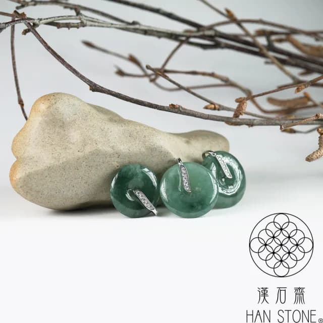 【漢石齋】情人節禮物 天然翡翠A貨 平安扣玉佩吊墜 冰糯種飄花(20*20*4mm以上)