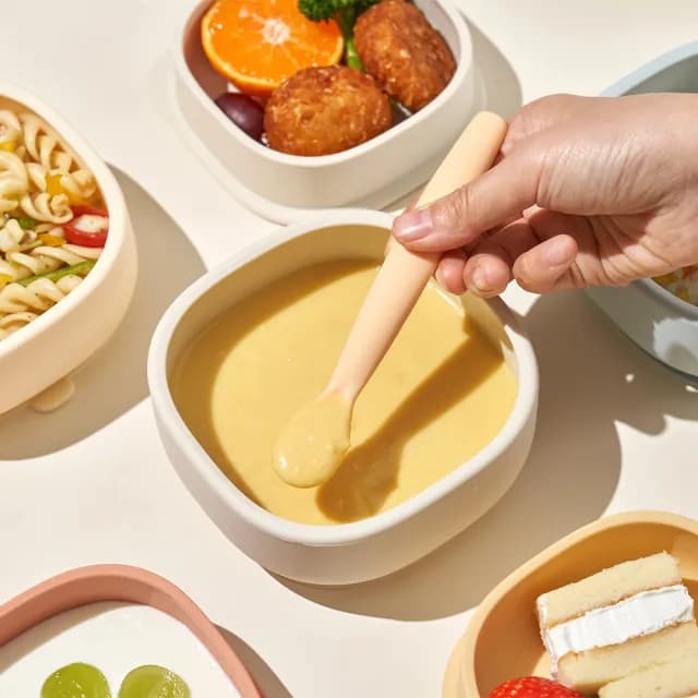 【MOYUUM】韓國 白金矽膠兩用吸盤餐碗(多款可選/兒童餐具/學習餐具)