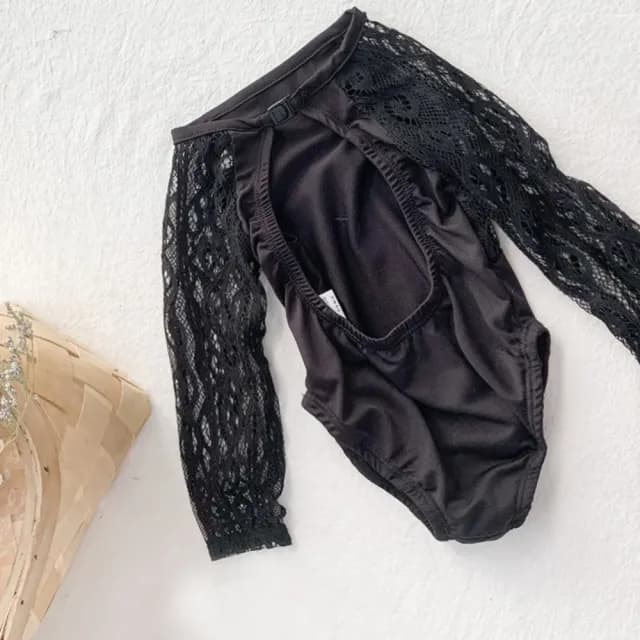 【橘魔法】蕾絲拼接露背連身泳裝(一件式 連身泳裝 兒童 女童 童裝 泳衣 夏天)