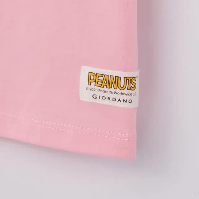 【GIORDANO 佐丹奴】童裝印花短袖上衣 史努比SNOOPY聯名系列(75 嬌粉紅)