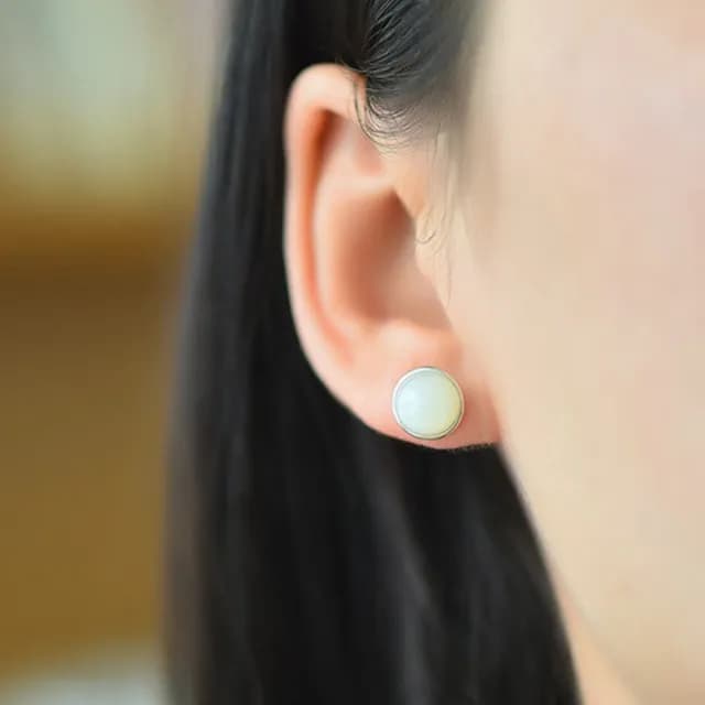 【MoonDy】飾品 耳環 女生耳環 和田玉 耳針 和田玉耳環 玉耳環 新中式 純銀耳環 耳釘 耳飾 抗敏 質感耳環