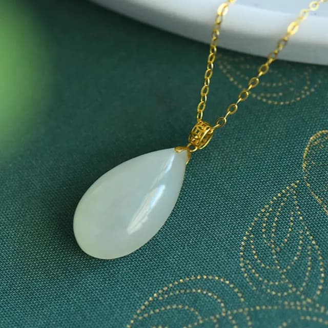【MoonDy】飾品 項鍊 女生項鍊 和田玉 玉項鍊 水滴項鍊 天然玉石 18K金 抗敏感項鍊 首飾 吊墜項鍊 銀鍊
