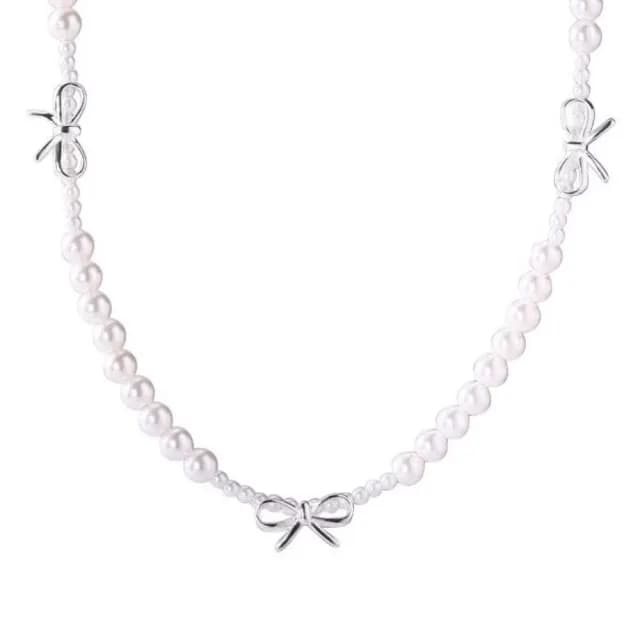 【小眾時尚】蝴蝶結串珠項鍊(鎖骨鍊 項鏈 飾品配件 女生 生日 情人節 定情禮物 禮服 短鍊)