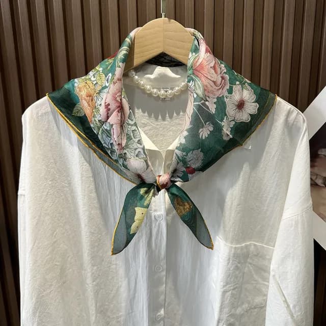 【Jun Jun】蠶絲絲巾 真絲西麗紗中方巾 65*65cm(花間小鹿)