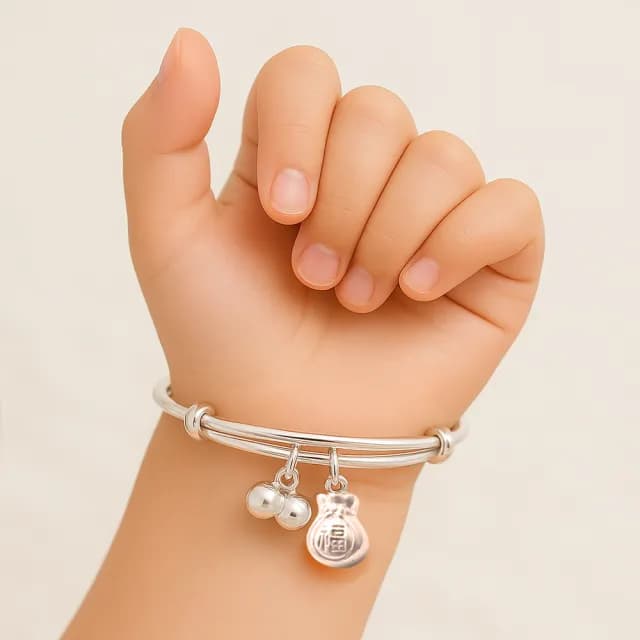 【珠兒綠】999純銀 福袋兒童搖鈴祝福手鐲  開運 純銀手鐲手環 兒童尺寸 彌月禮物(附高級禮盒禮袋)