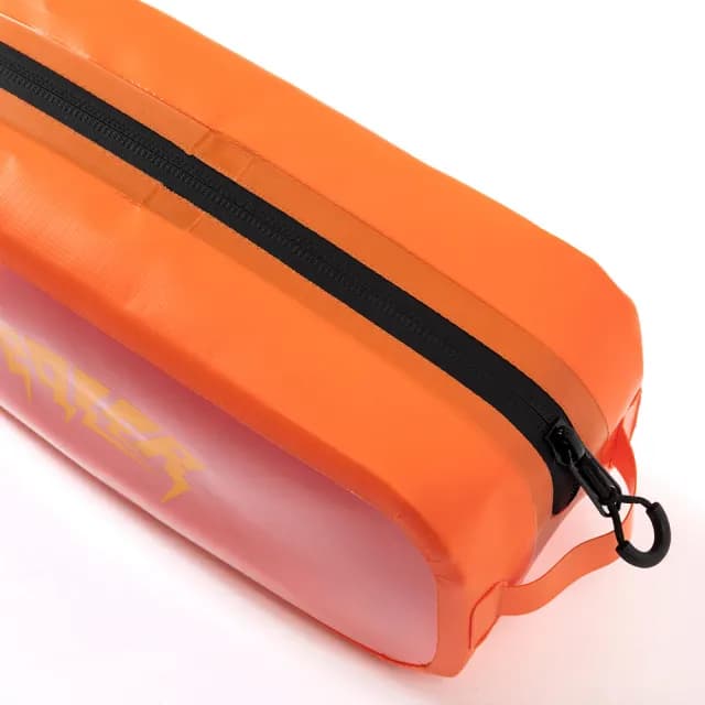 【POLER STUFF】情人節禮物 日本限定 POLER HIGH&DRY PVC CLEAR POUCH 防水透明多用途隨身收納包(橘色)