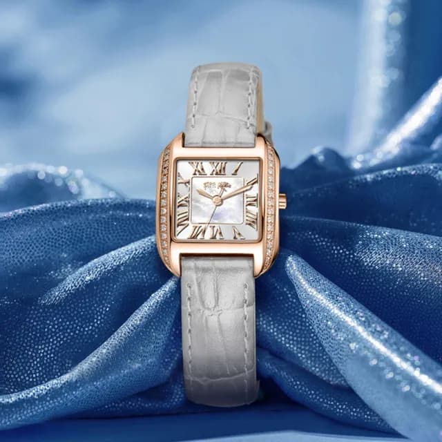 【Folli Follie】芙麗芙麗 WF22B020 優雅 氣質 方形 鑲鑽錶殼 羅馬時標 珍珠母貝錶盤 女士 皮革 石英手錶