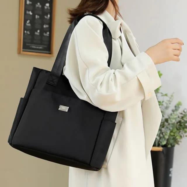 【Janyo】日系大容量時尚單肩包 休閒百搭側背包 上班通勤包 交換禮物(托特包/手提包/女包)